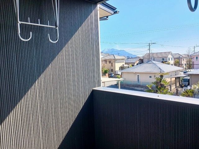 4SLDK+S House for Sale in Kagoshima's Yoshino District - Thumbnail 2