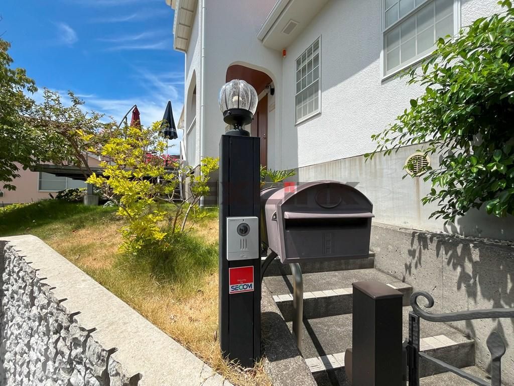 2LDK House with Ocean Views in Shizuoka's Gohgaihama Development - Thumbnail 3