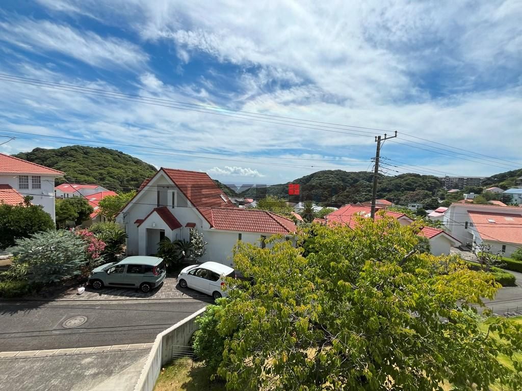 2LDK House with Ocean Views in Shizuoka's Gohgaihama Development - Thumbnail 4