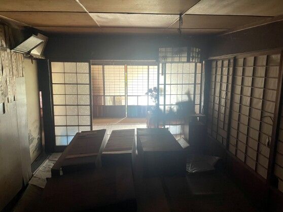 Spacious Vacant House with Land in Mima City, Tokushima - Thumbnail 2