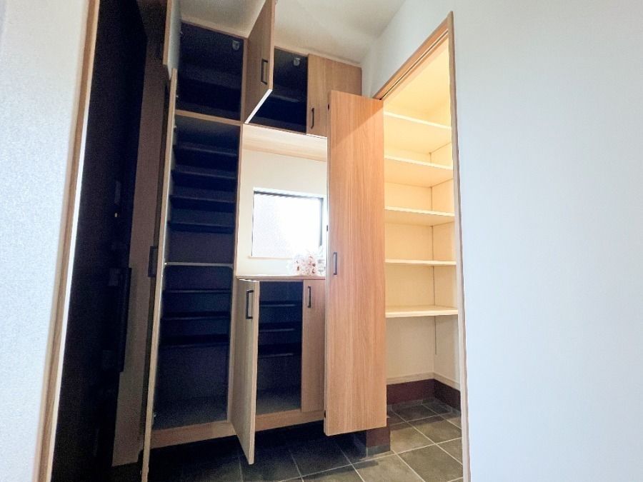 Modern 3LDK House in Ome City Tokyo - 2022 Build - Thumbnail 2