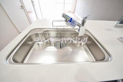 Renovated 3LDK Apartment Near Minami-Urawa Station — Image 2, Warabi, Saitama