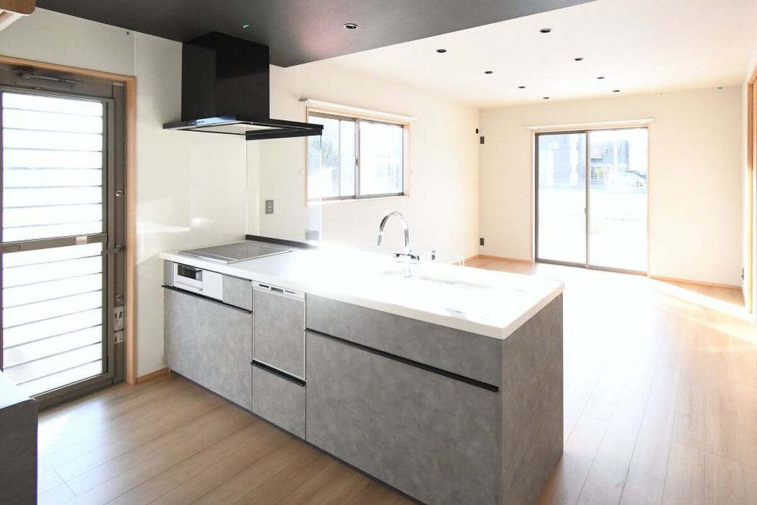 New 4LDK ZEH House for Sale in Takamatsu with Solar Option - Thumbnail 4