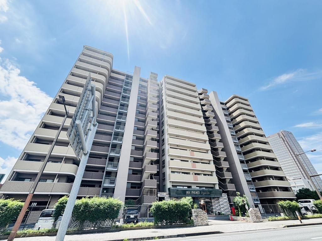 Renovated 3LDK Apartment in Chiba Central - Dia Palace Palettia - Thumbnail 2