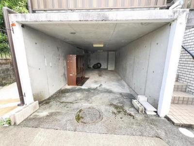 Spacious 4DK Family Home Near Shibusawa Station, Hadano — Image 4, Hadano, Kanagawa