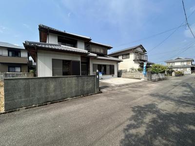 Renovated 5LDK House in Yoshinogawa City, Tokushima — Image 1, Yoshinogawa, Tokushima