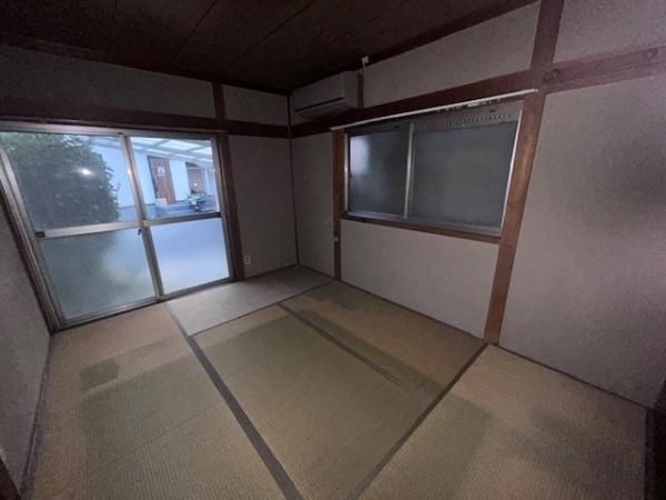 4DK Detached House for Sale in Hirakata, Osaka - Thumbnail 4
