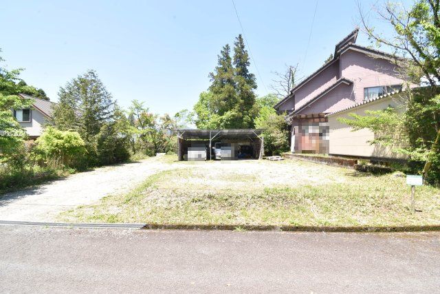 Land for Sale in Kirishima, Kagoshima - 330 sqm Plot - Thumbnail 3