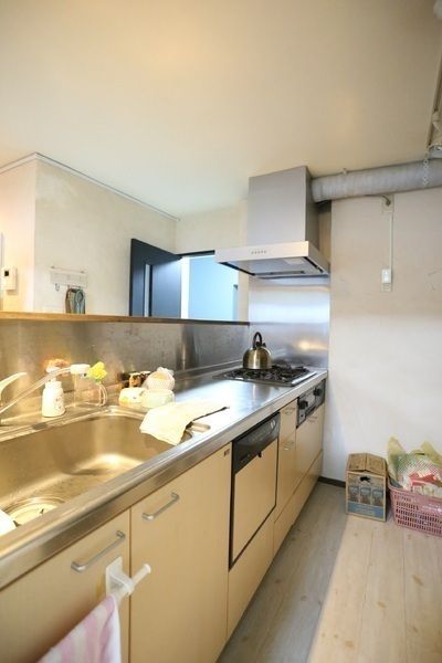 Tsutsui Heights North Wing 3F 2LDK Apartment for Sale in Nagoya - Thumbnail 3