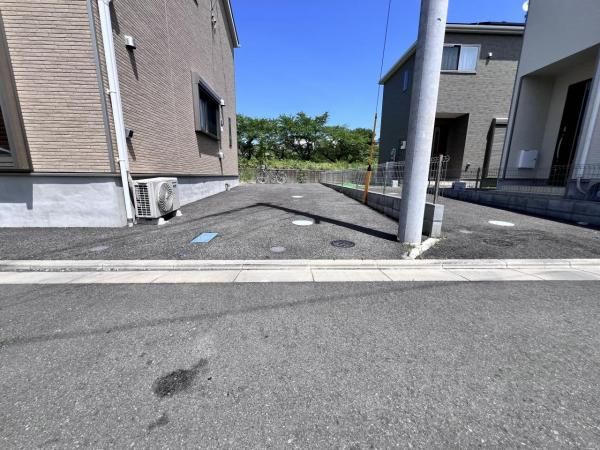 4LDK Detached House for Sale in Akiruno City, Tokyo - Thumbnail 3