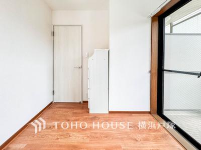 2LDK Apartment in Kawasaki with Renovated Interiors — Image 4, Saiwai, Kanagawa