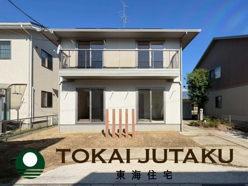 Renovated 4-Bedroom House with Solar Panels near Higashi-Fukushima Stn - Thumbnail 2