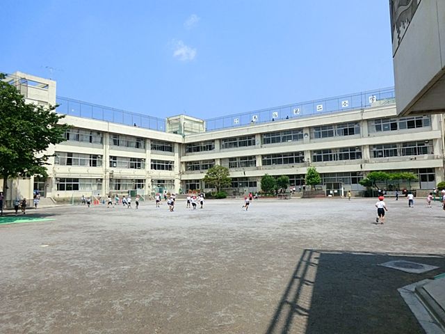 3SLDK Resale House in Ota-ku, Tokyo – 97.71 sqm - Thumbnail 3