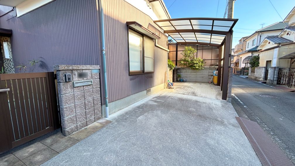 85.18 Tsubo Land for Sale in Matsuyama, Ehime with Existing House - Thumbnail 2