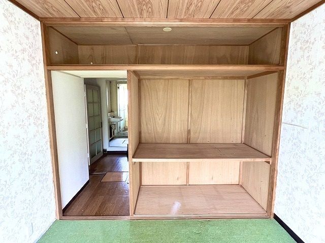 4DK Apartment for Sale in Kashihara, Nara - Thumbnail 3