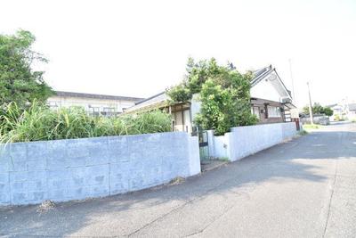 [Homes] Used detached house in Kotobuki 5-chome, Kanoya City | — Image 2, Kanoya, Kagoshima