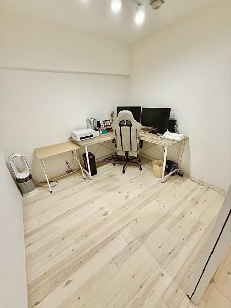 Renovated 1SLDK Apartment with Balcony in Chiba's Inage Ward - Thumbnail 2