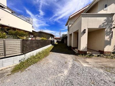 Large 4LDK House for Sale in Kofu with 778m² Land — Image 2, Kofu, Yamanashi
