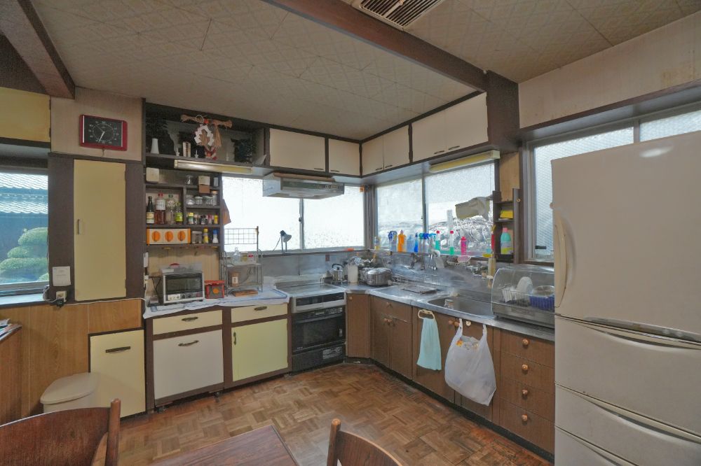 7SDK Detached House for Sale on Large Plot in Kinokawa, Wakayama - Thumbnail 4