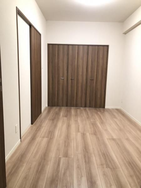 1LDK Apartment Near Takaoka Station in Toyama - Thumbnail 2