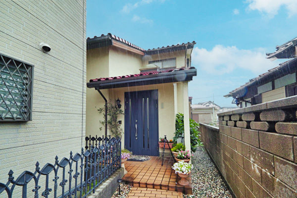 5LDK Family Home in Yokosuka with Garden - Thumbnail 2