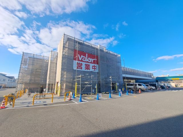 Renovated 4LDK Family House with Parking in Kusatsu, Shiga - Thumbnail 3
