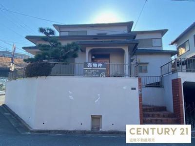 5LDK Family Home in Kashiba, Nara - Spacious Layout — Image 1, Kashiba, Nara