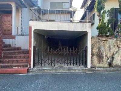 5LDK Family Home in Kashiba, Nara - Spacious Layout — Image 1, Kashiba, Nara
