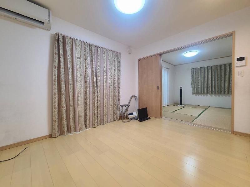 4LDK House for Sale in Yonago City, Tottori Prefecture - Thumbnail 2