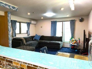 4LDK Detached House for Sale in Koto-ku, Tokyo - Image 1