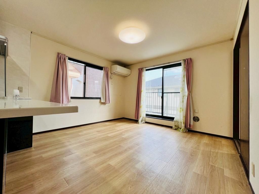 3LDK House for Sale in Nerima, Tokyo - 159.99 sqm - Thumbnail 3