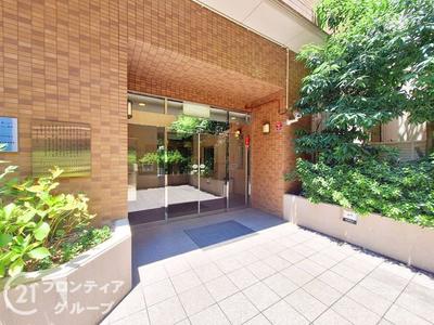 Renovated 2LDK near JR Hyogo Station in Kobe — Image 3, Hyogo, Hyogo