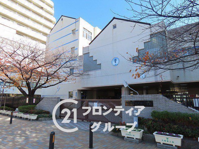 Renovated 2LDK near JR Hyogo Station in Kobe - Thumbnail 3