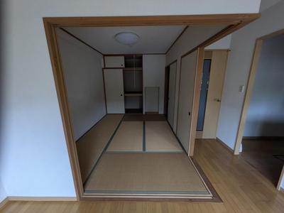 3SLDK Apartment with Garden in Kakogawa, Hyogo — Image 4, Kakogawa, Hyogo