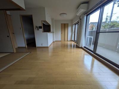 3SLDK Apartment with Garden in Kakogawa, Hyogo — Image 3, Kakogawa, Hyogo