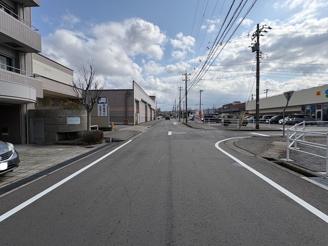 Renovated 2LDK Apartment for Sale in Kanazawa, Ishikawa - Thumbnail 4