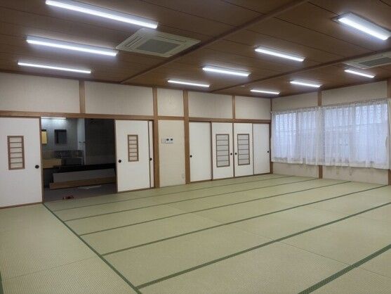 Large 4LDK Home with 14-Car Parking in Sakai City, Fukui - Thumbnail 3