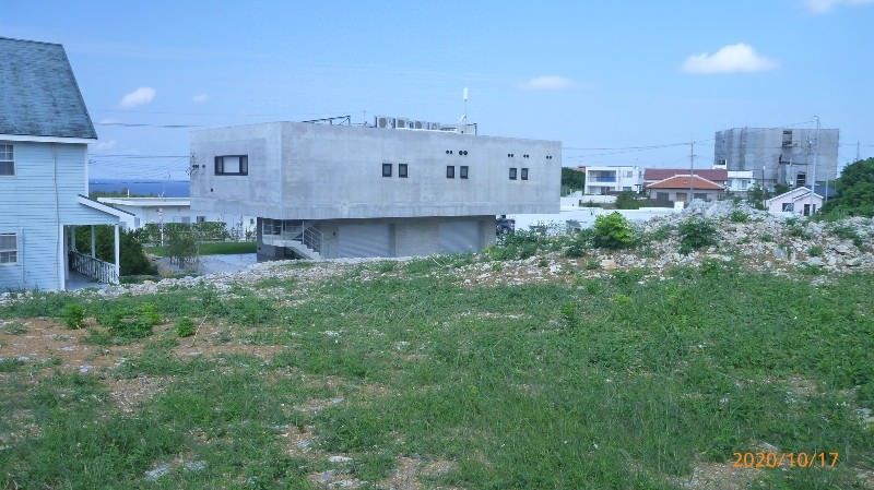 Vacant Land with Minna Island Views in Motobu, Okinawa - Thumbnail 2
