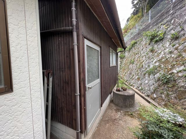 Land with House for Sale in Nagayo, Nagasaki - Over 120 Tsubo - Thumbnail 4