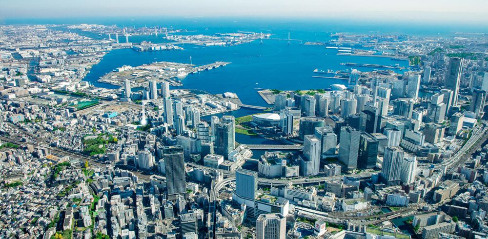 CREVIA Yokohama Portside New Condominium for Sale in Kanagawa - Thumbnail 3