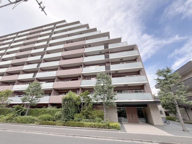 3LDK Apartment in Higashimurayama, Tokyo - 70.2sqm - Thumbnail 2