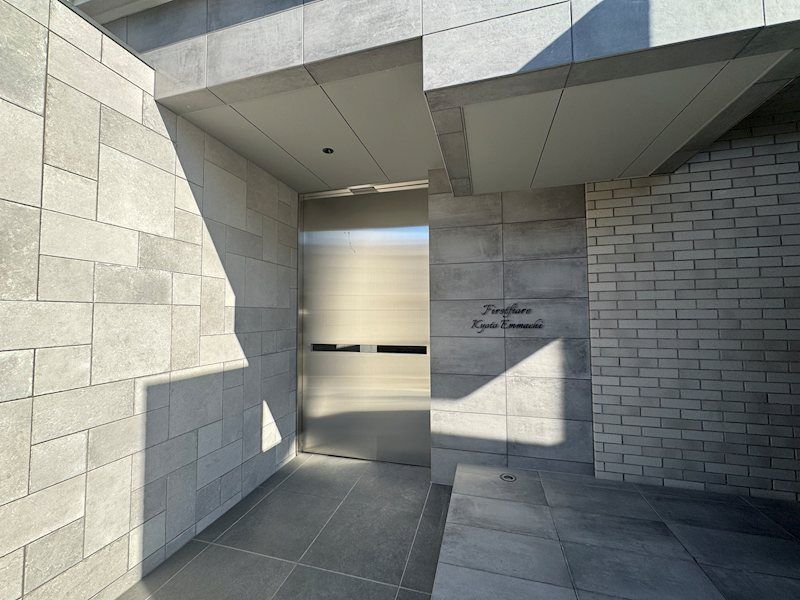 First Fiore Kyoto Enmachi 1K Apartment for Sale in Nakagyo - Thumbnail 2