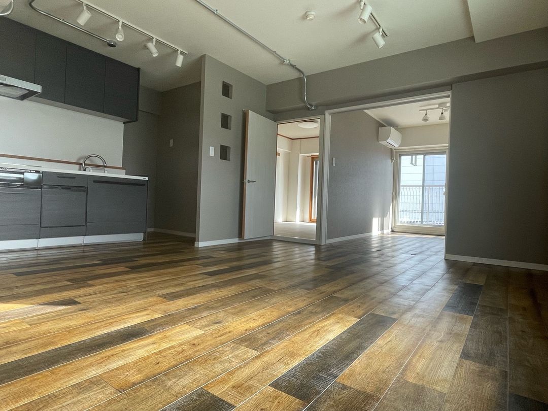 3LDK Apartment for Sale in Okayama's Kita Ward - Thumbnail 4