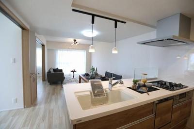 House of Riza Hirasuji 3LDK Apartment in Sapporo — Image 2, Toyohira, Hokkaido