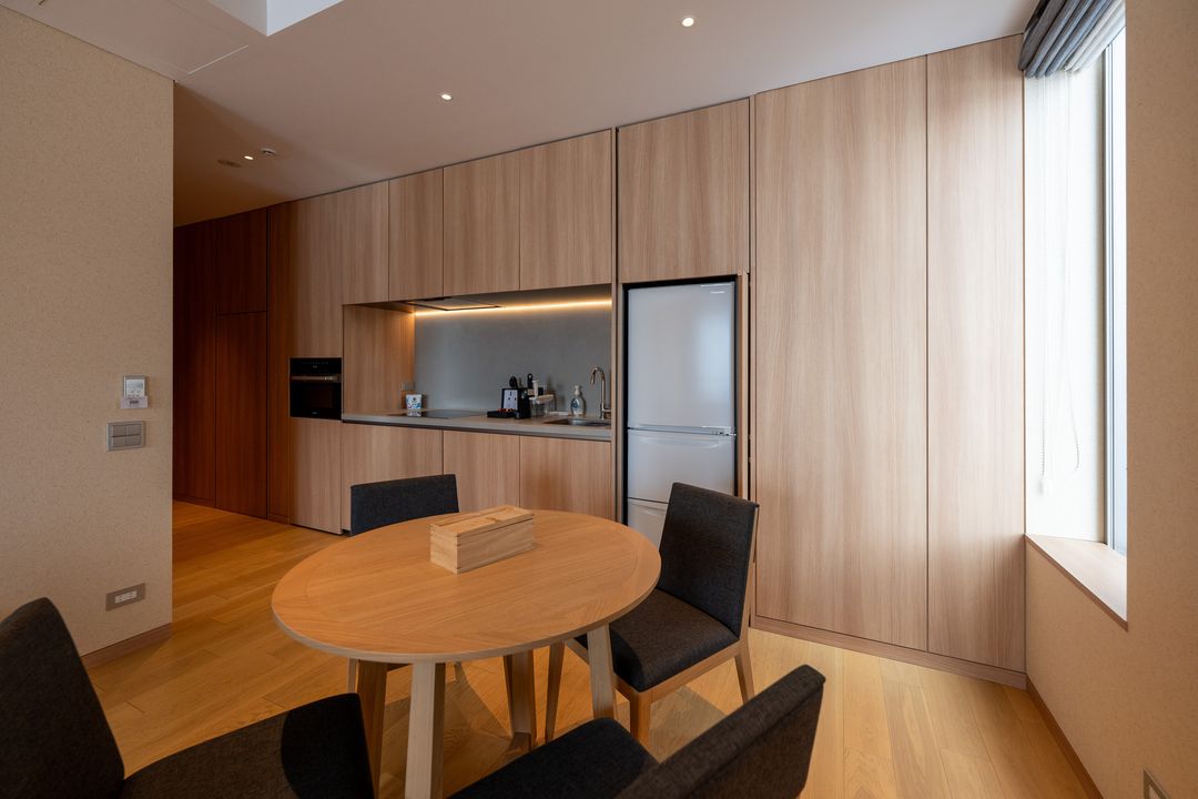Spacious Setsu Niseko Studio Apartment with Tatami and Mount Yotei Views - Thumbnail 3