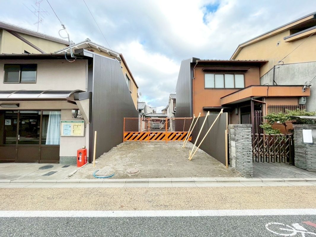 Building Land for Sale in Fushimi, Kyoto – No Building Conditions - Thumbnail 4