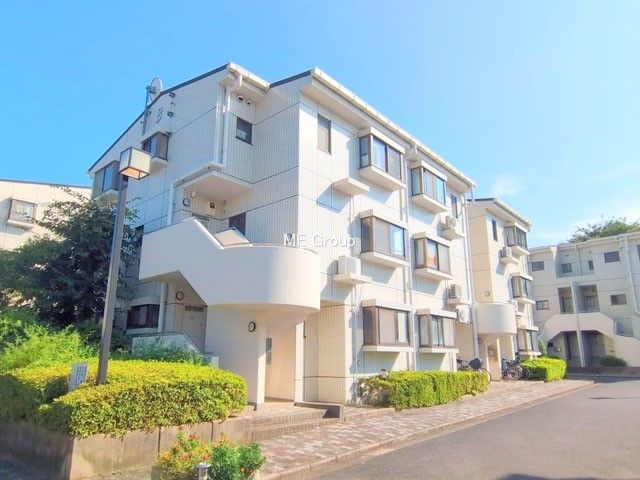 LifeTown Funabashi Townhouse 3LDK Apartment for Sale - Thumbnail 3