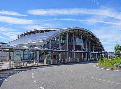 Spacious 4LDK Apartment in Mezon Fore Kamiarai, Shizuoka — Image 1, Aoi, Shizuoka