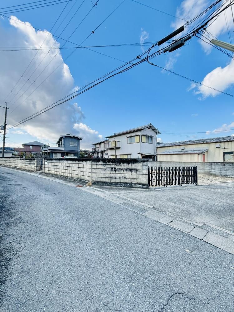 340 sqm Building Lot for Sale in Kinokawa City, Wakayama - Thumbnail 2