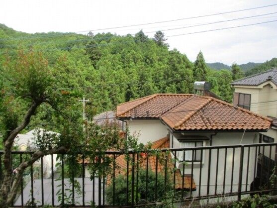 1989 4DK Wooden House with Garden in Hanno, Saitama for 3.5M Yen - Thumbnail 2